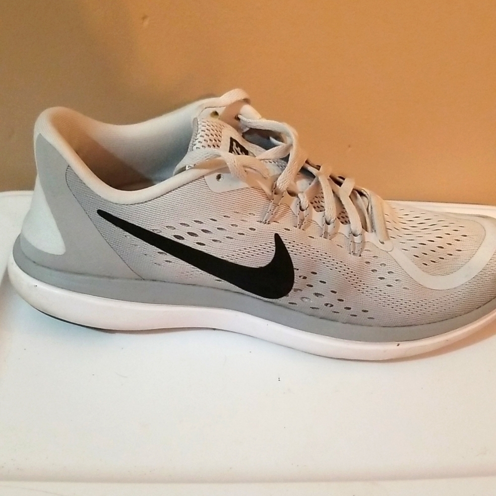 Nike  runners